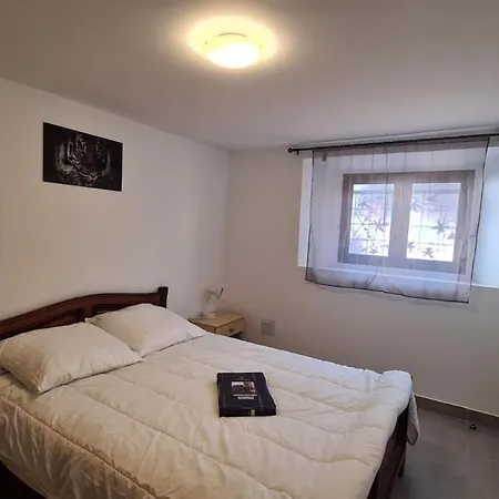 Entierement Renove Proche De Paris Apartment Créteil