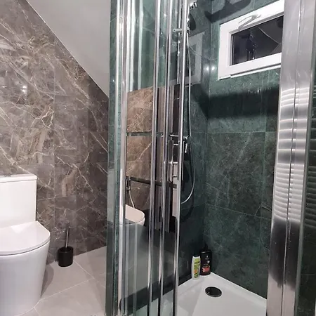 Entierement Renove Proche De Paris Apartment Créteil