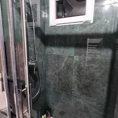 Apartment Entierement Renove Proche De Paris Créteil